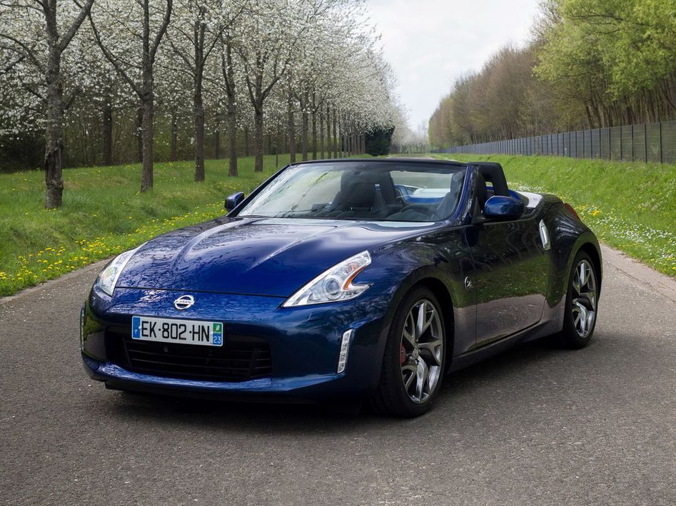 Nissan 370Z Z34 Spezifikationen und Ausstattung - amsteuer.de