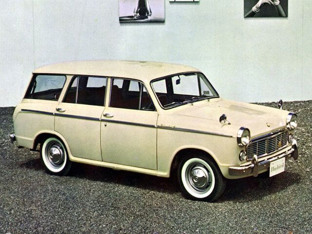 Nissan Bluebird 310 Spezifikationen und Ausstattung - amsteuer.de