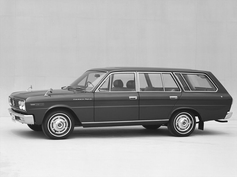 Nissan Cedric 130 Spezifikationen und Ausstattung - amsteuer.de