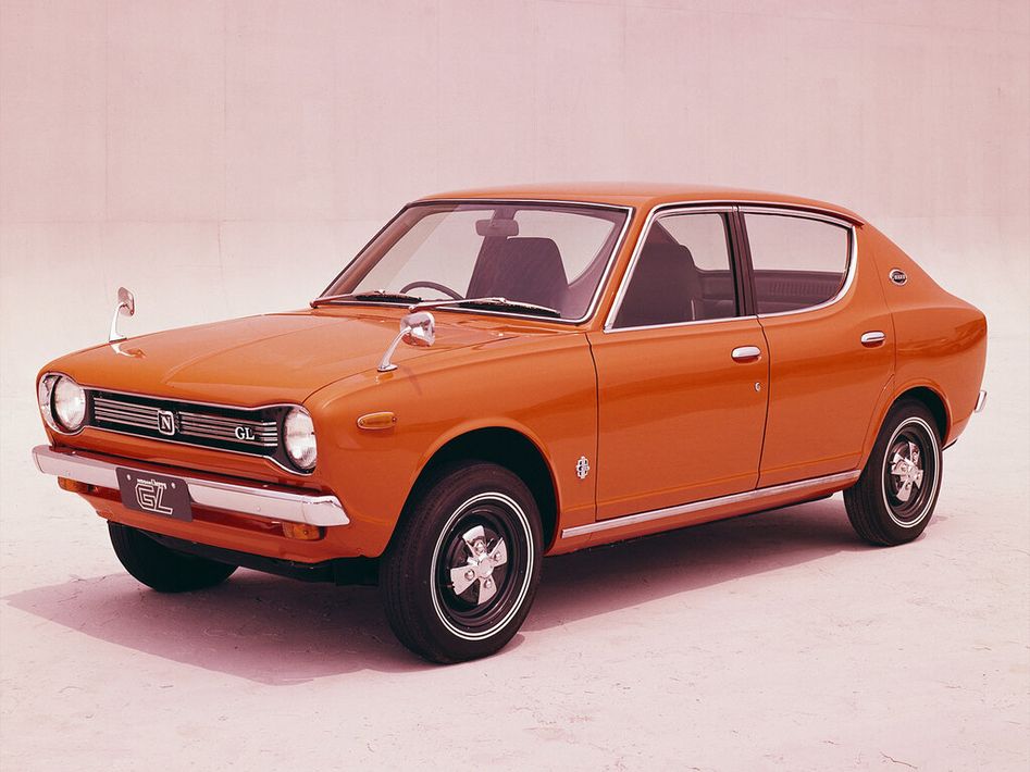 Nissan Cherry E10 Spezifikationen und Ausstattung - amsteuer.de