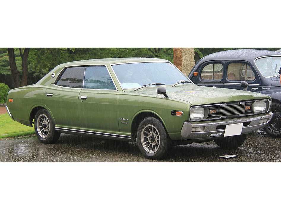 Nissan Gloria 230 Spezifikationen und Ausstattung - amsteuer.de