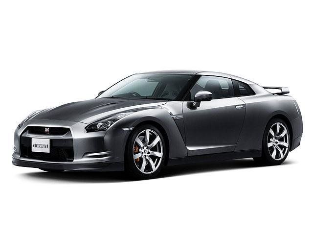 Nissan GT-R R35 Spezifikationen und Ausstattung - amsteuer.de