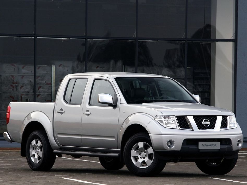 Nissan Navara D40 Spezifikationen und Ausstattung - amsteuer.de