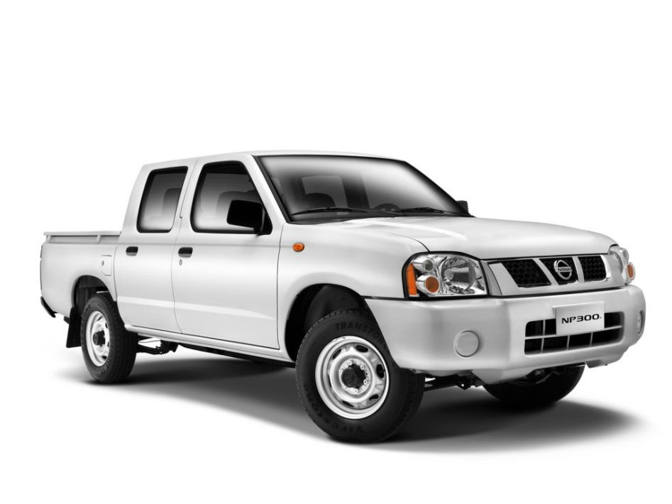 Nissan NP300 D22 Spezifikationen und Ausstattung - amsteuer.de