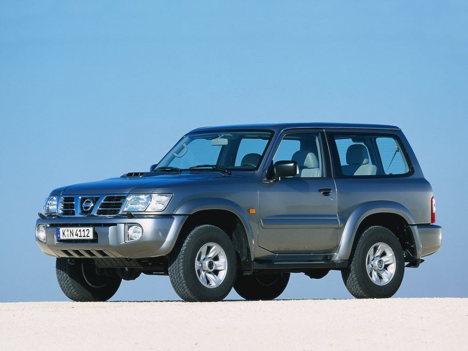 Nissan Patrol Y61 Spezifikationen und Ausstattung - amsteuer.de