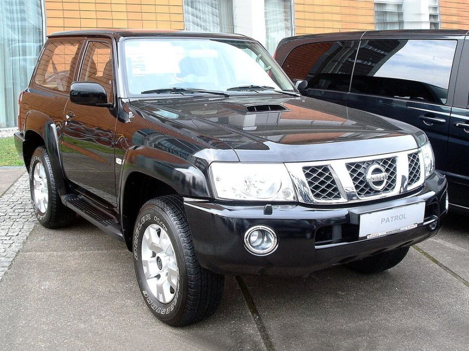 Nissan Patrol Y61 Spezifikationen und Ausstattung - amsteuer.de