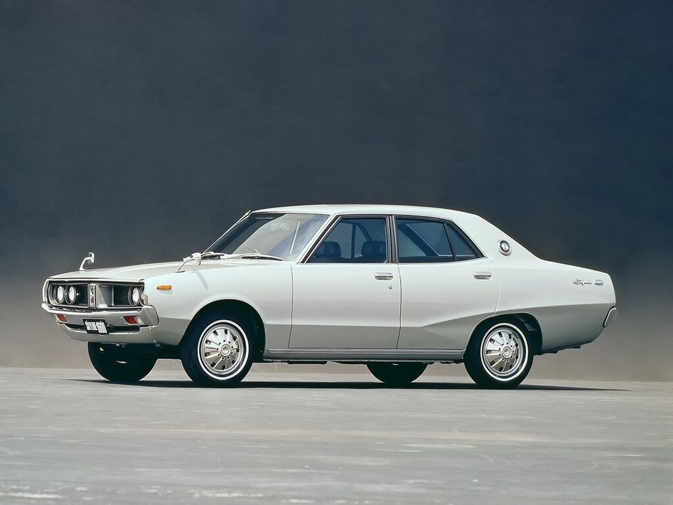 Nissan Skyline C110 Spezifikationen und Ausstattung - amsteuer.de