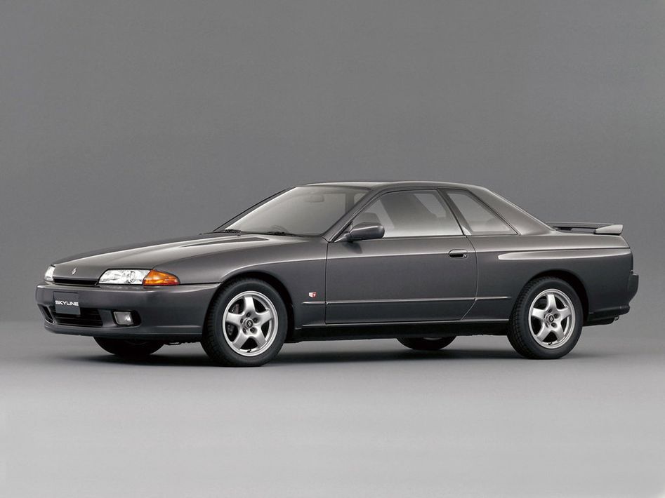 Nissan Skyline R32 Spezifikationen und Ausstattung - amsteuer.de