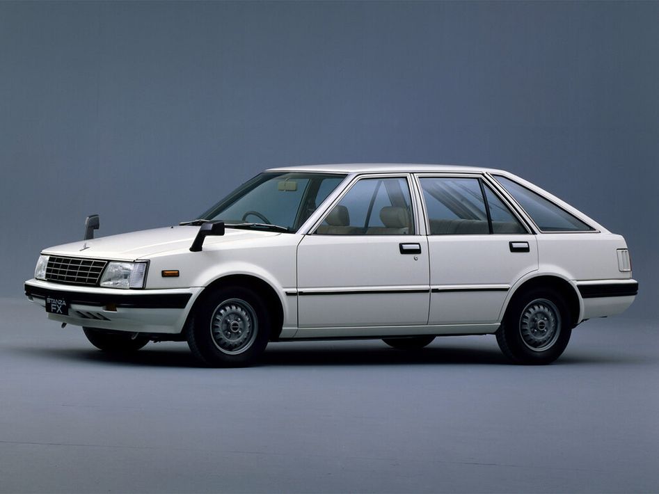 Nissan Stanza T11 Spezifikationen und Ausstattung - amsteuer.de