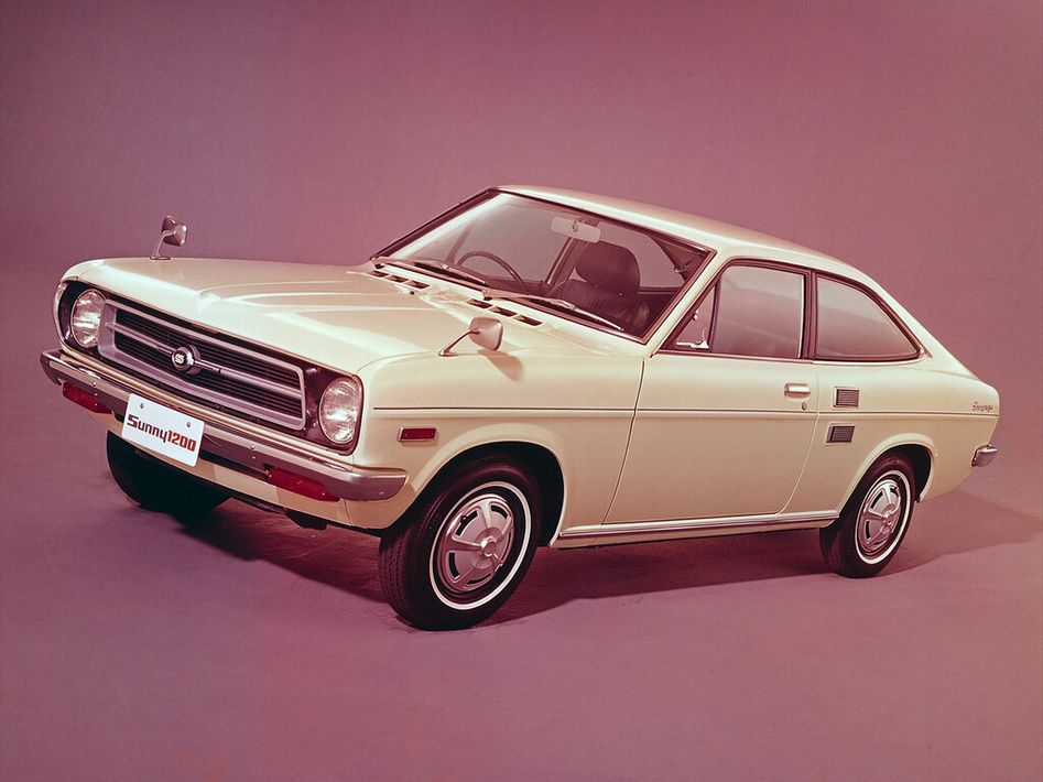 Nissan Sunny B110 Spezifikationen und Ausstattung - amsteuer.de