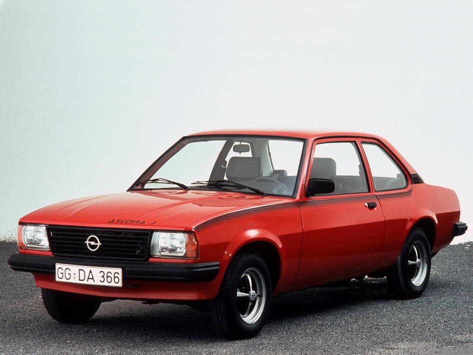 Opel Ascona B Spezifikationen und Ausstattung - amsteuer.de