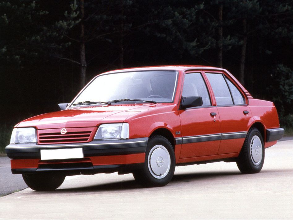 Opel Ascona C3 Spezifikationen und Ausstattung - amsteuer.de