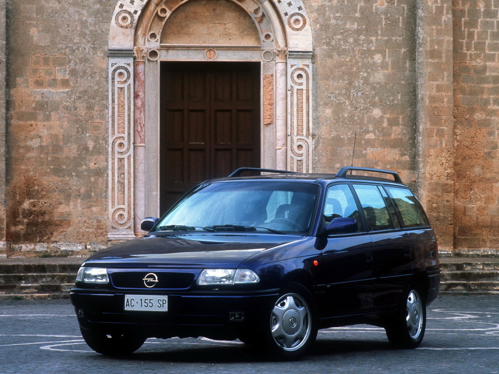 Opel Astra F Spezifikationen und Ausstattung - amsteuer.de