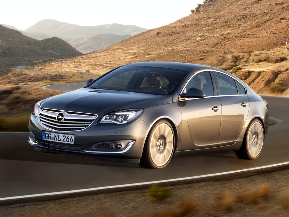 Opel Insignia ZG09 Spezifikationen und Ausstattung - amsteuer.de