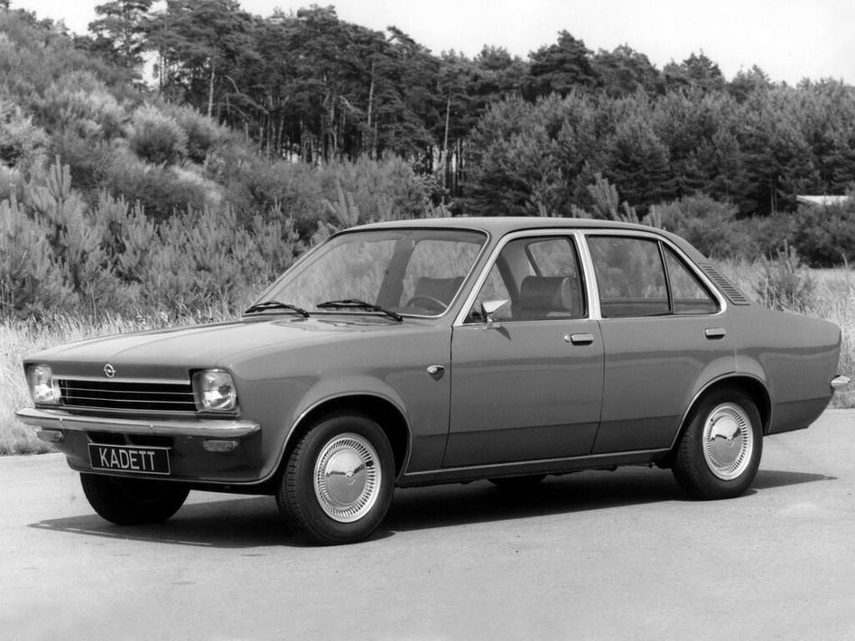 Opel Kadett C Spezifikationen und Ausstattung - amsteuer.de