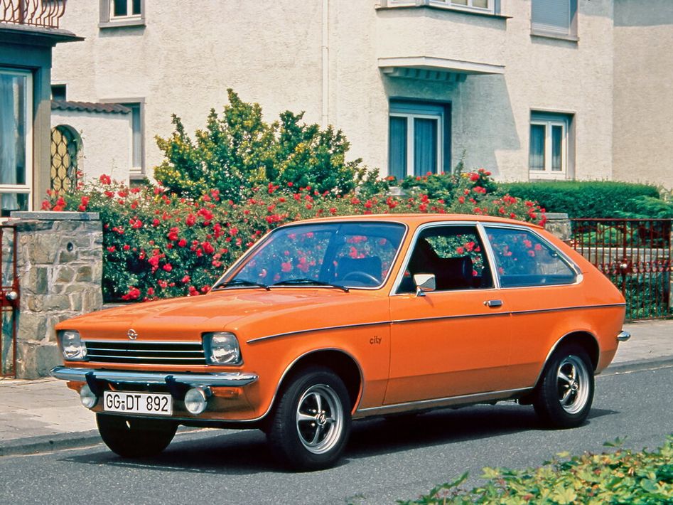 Opel Kadett C Spezifikationen und Ausstattung - amsteuer.de