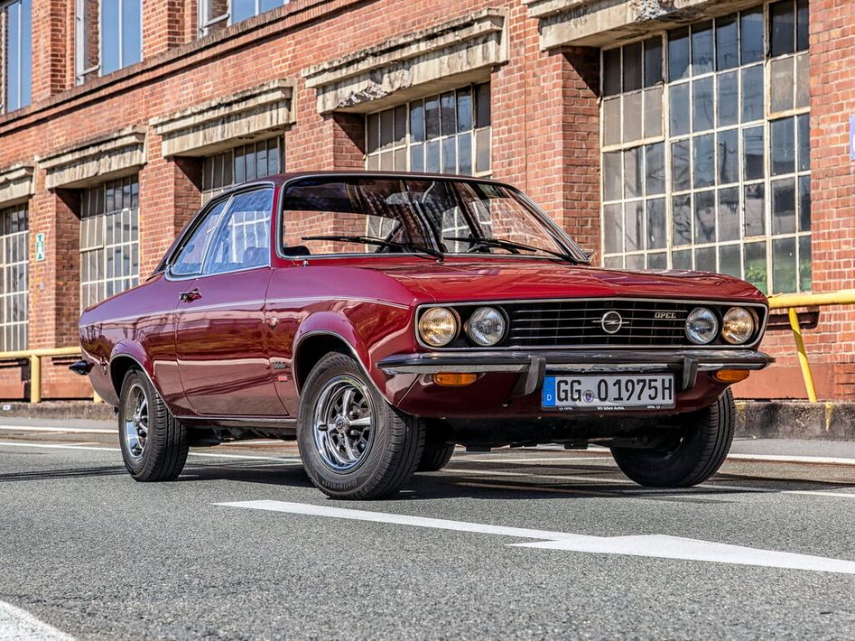 Opel Manta A Spezifikationen und Ausstattung - amsteuer.de