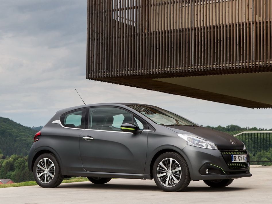 Peugeot 208 A9 Spezifikationen und Ausstattung - amsteuer.de