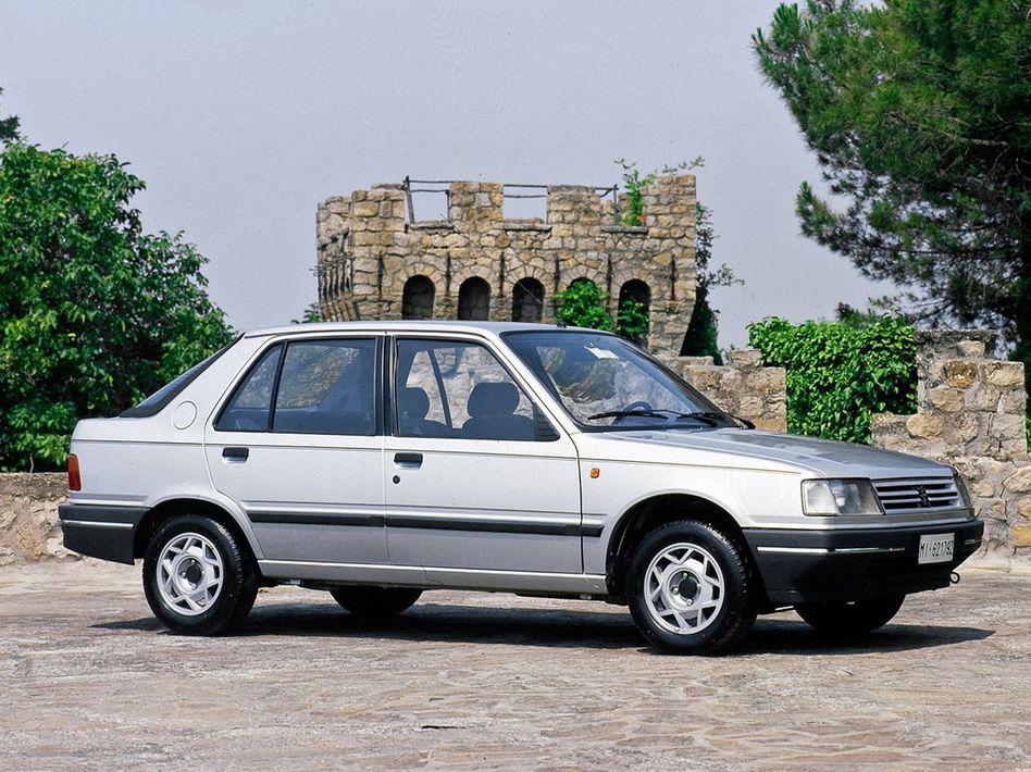 Peugeot 309 10A Spezifikationen und Ausstattung - amsteuer.de