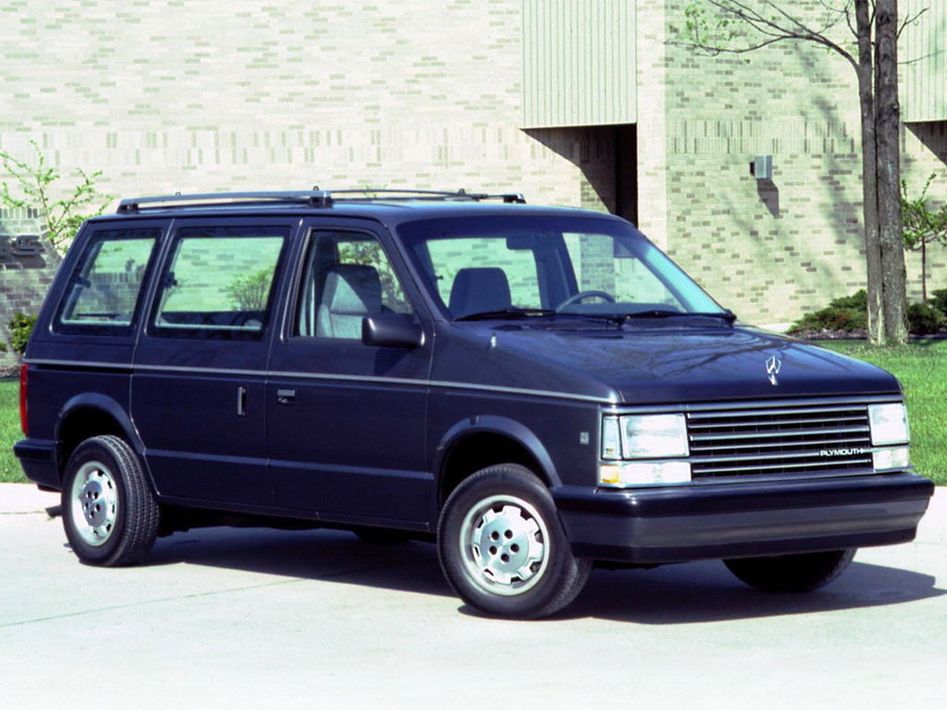 Plymouth Voyager S Spezifikationen und Ausstattung - amsteuer.de