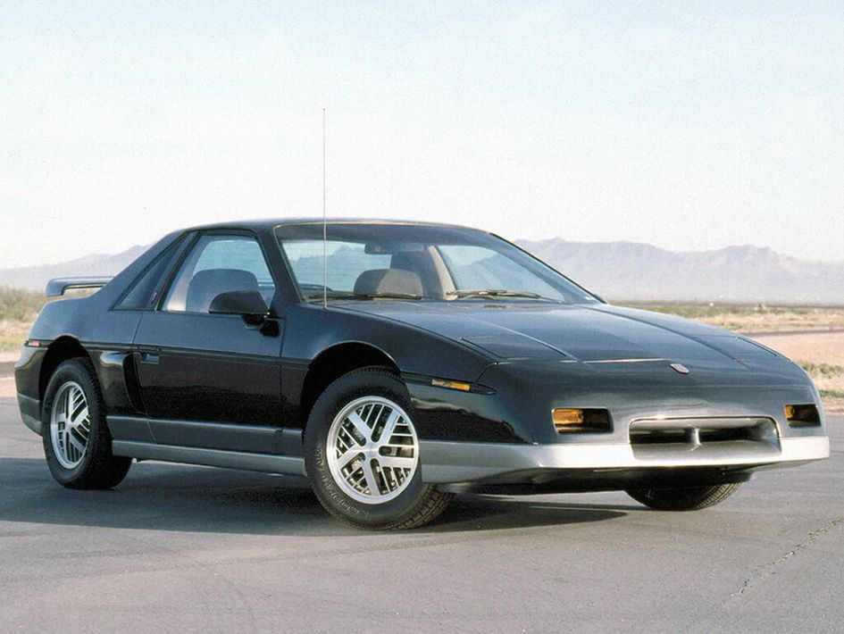 Pontiac Fiero Spezifikationen und Ausstattung - amsteuer.de