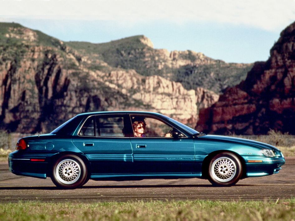 Pontiac Grand Am Spezifikationen und Ausstattung - amsteuer.de