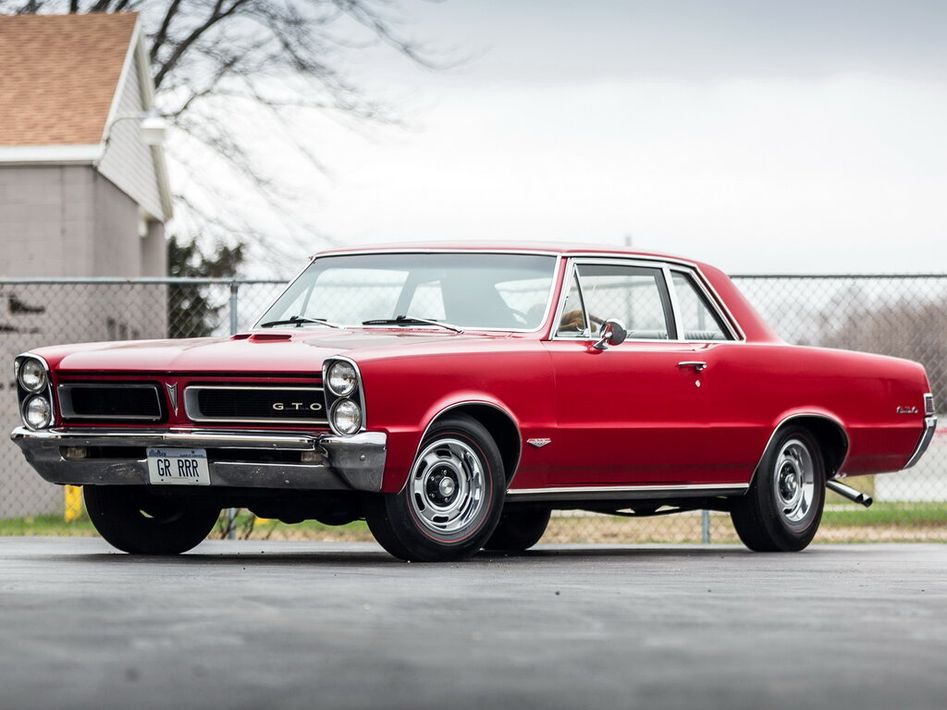 Pontiac GTO Spezifikationen und Ausstattung - amsteuer.de