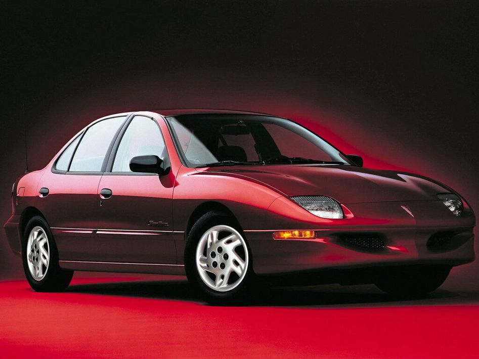 Pontiac Sunfire Spezifikationen und Ausstattung - amsteuer.de