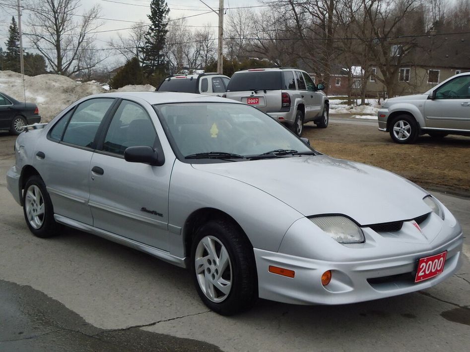 Pontiac Sunfire Spezifikationen und Ausstattung - amsteuer.de