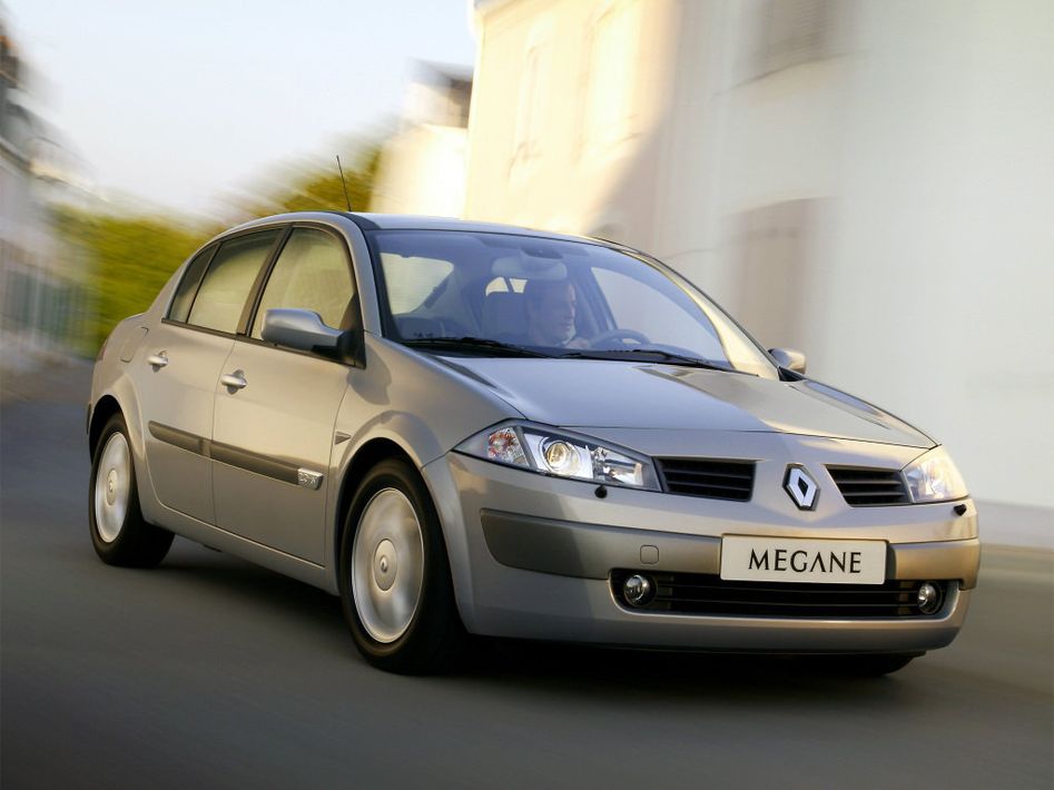 Renault Megane Spezifikationen und Ausstattung - amsteuer.de