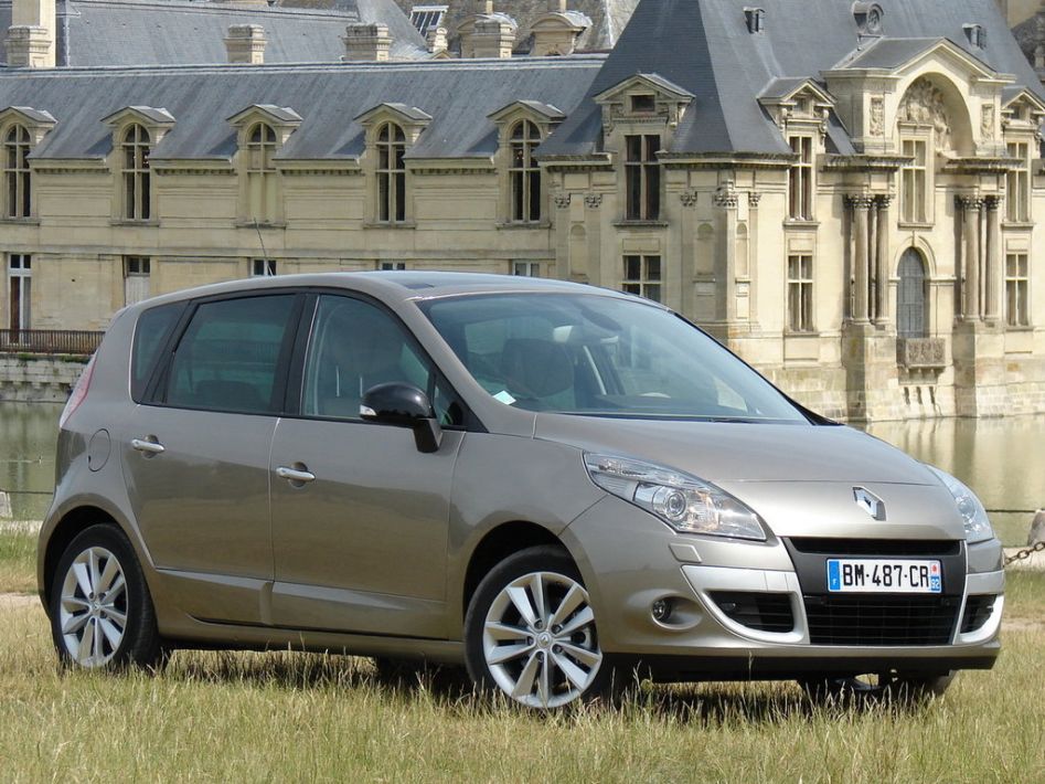 Renault Scenic JZ Spezifikationen und Ausstattung - amsteuer.de