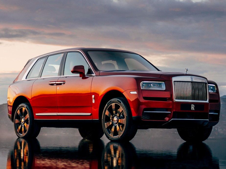 Rolls-Royce Cullinan Spezifikationen und Ausstattung - amsteuer.de