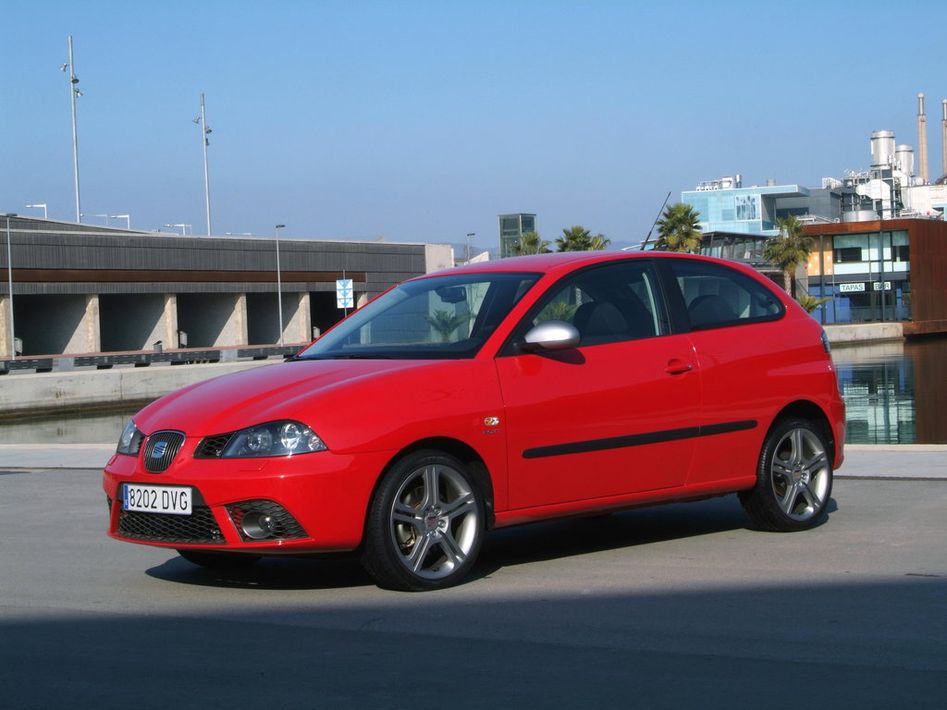 SEAT Ibiza 6L Spezifikationen und Ausstattung - amsteuer.de