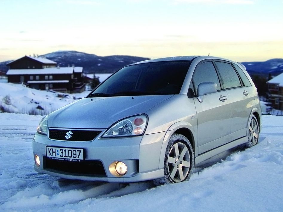 Suzuki Liana Spezifikationen und Ausstattung - amsteuer.de