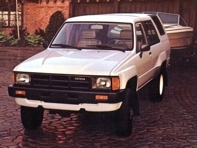 Toyota 4Runner N60 Spezifikationen und Ausstattung - amsteuer.de