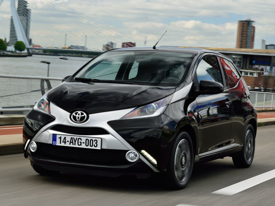 Toyota Aygo B40 Spezifikationen und Ausstattung - amsteuer.de