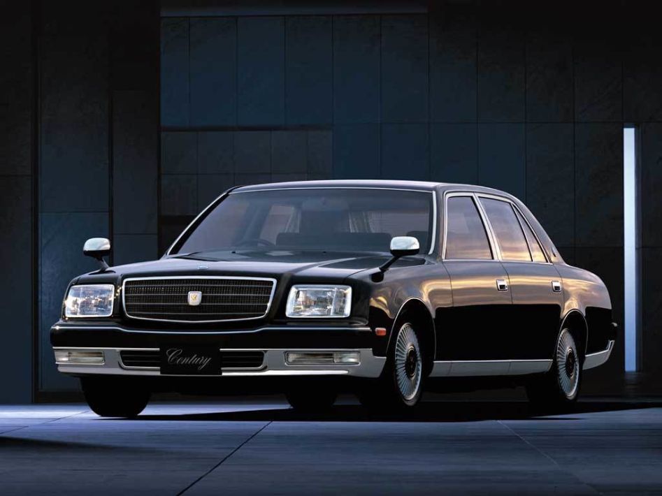 Toyota Century G50 Spezifikationen und Ausstattung - amsteuer.de