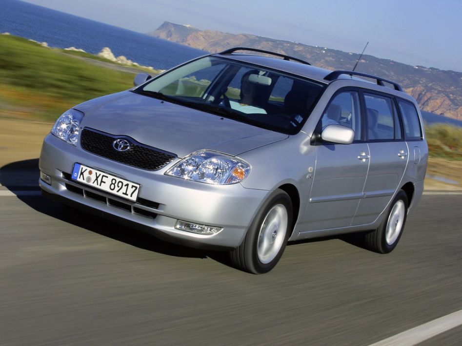 Toyota Corolla E120 Spezifikationen und Ausstattung - amsteuer.de