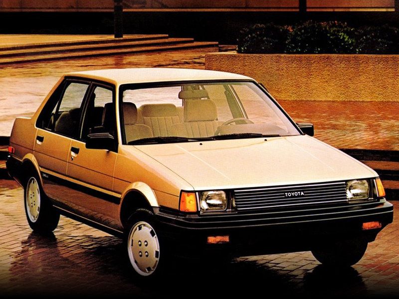 Toyota Corolla E80 Spezifikationen und Ausstattung - amsteuer.de