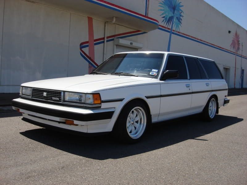 Toyota Cressida X70 Spezifikationen und Ausstattung - amsteuer.de