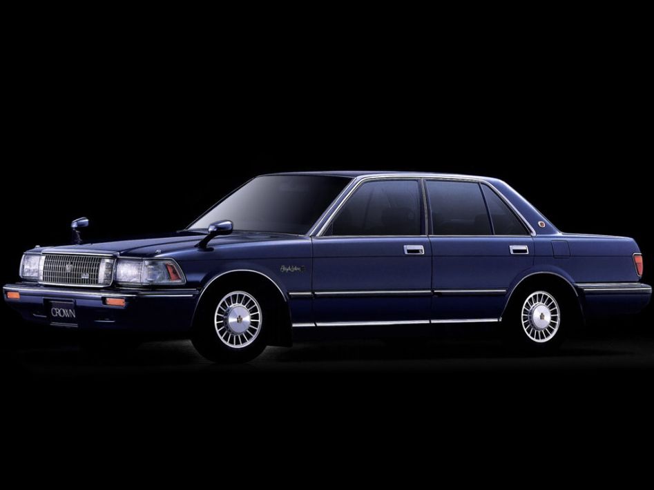 Toyota Crown S130 Spezifikationen und Ausstattung - amsteuer.de