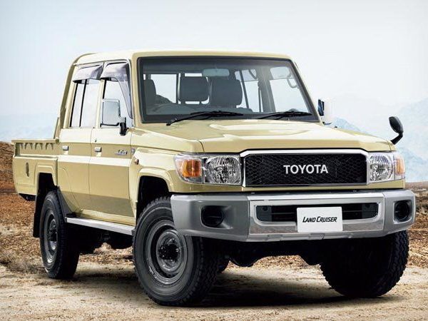 Toyota Land-Cruiser 70 Spezifikationen und Ausstattung - amsteuer.de