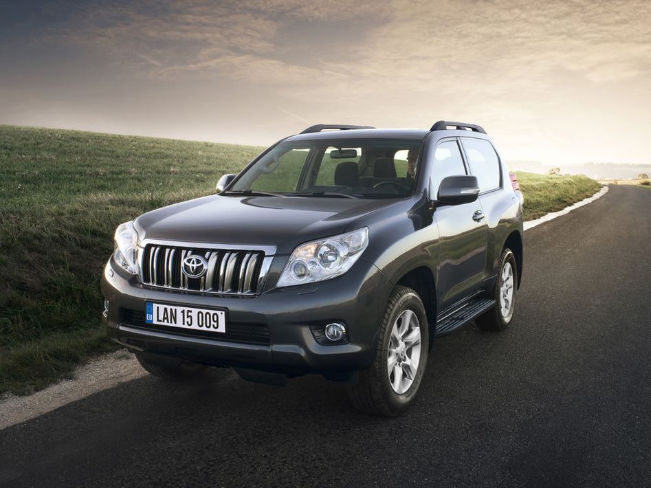 Toyota Land-Cruiser-Prado Cruiser Spezifikationen und Ausstattung - amsteuer.de