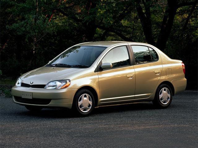 Toyota Platz XP10 Spezifikationen und Ausstattung - amsteuer.de