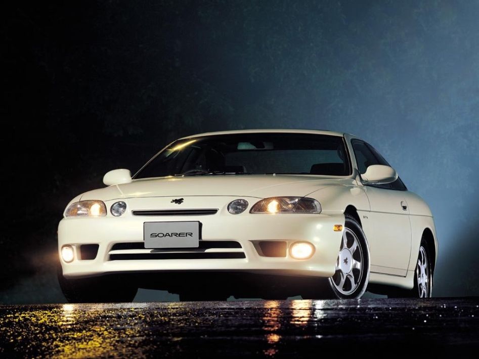 Toyota Soarer Z30 Spezifikationen und Ausstattung - amsteuer.de