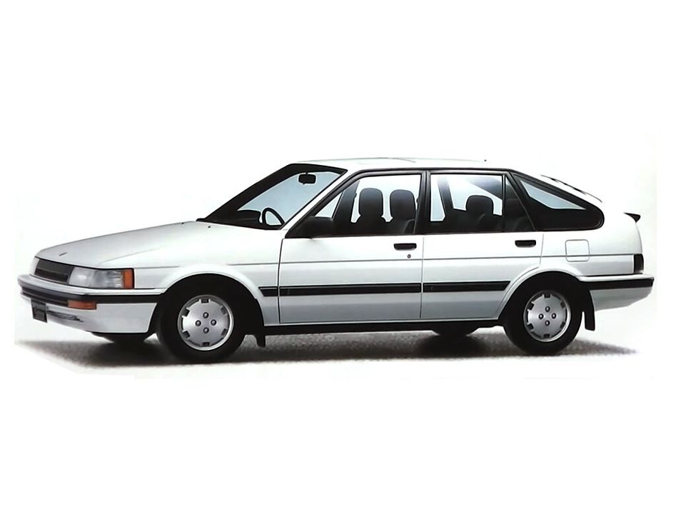 Toyota Sprinter E80 Spezifikationen und Ausstattung - amsteuer.de