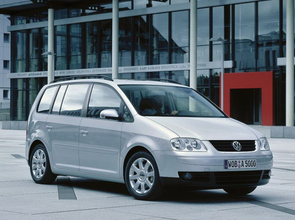 Volkswagen Touran 1T Spezifikationen und Ausstattung - amsteuer.de