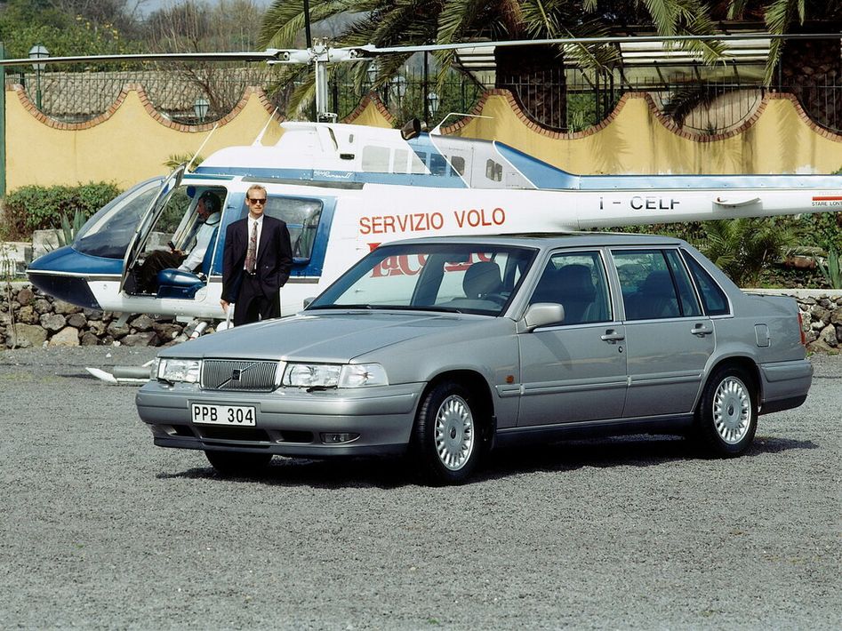 Volvo 960 Spezifikationen und Ausstattung - amsteuer.de