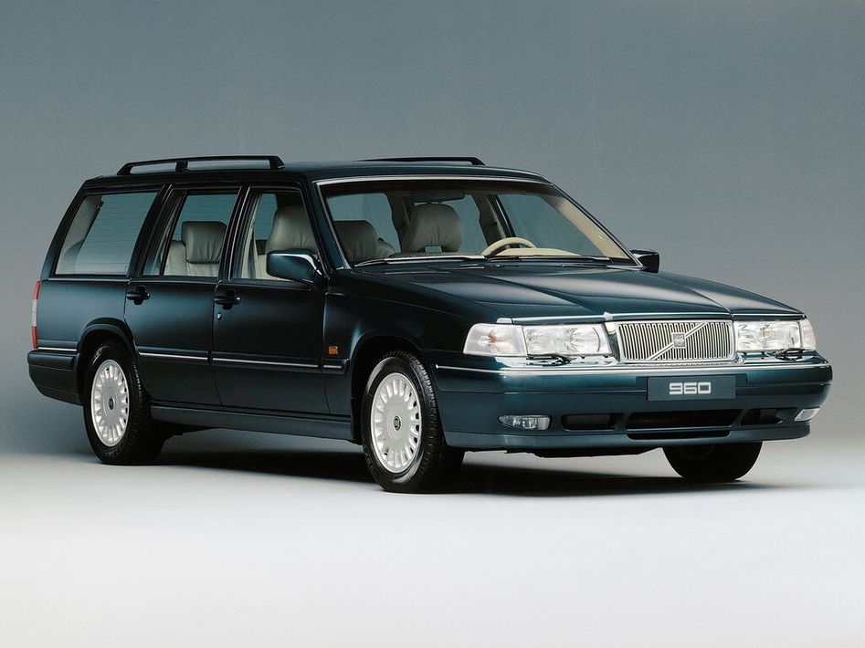 Volvo 960 Spezifikationen und Ausstattung - amsteuer.de