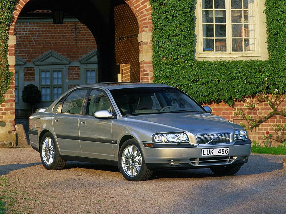 Volvo S80 Spezifikationen und Ausstattung - amsteuer.de